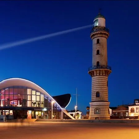 Haus Leuchtfeuer/eagle Appartamento Rostock